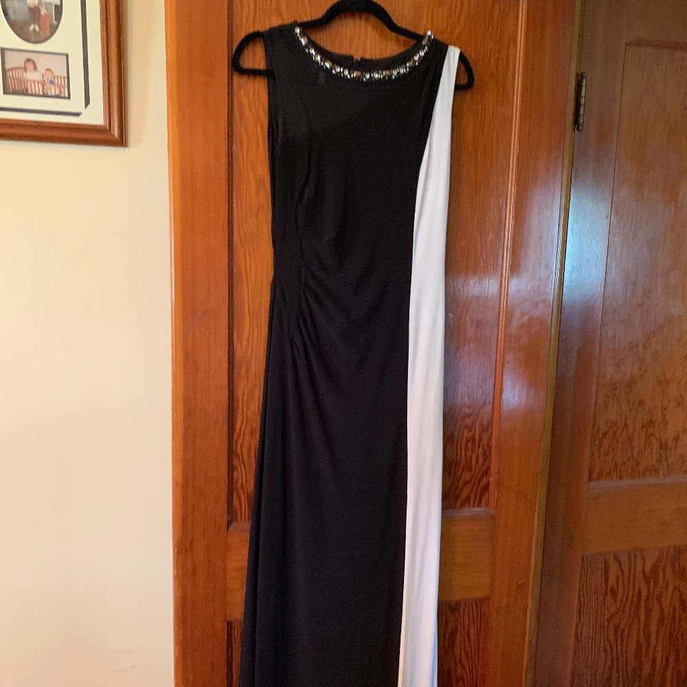 Nine West, full length formal dress